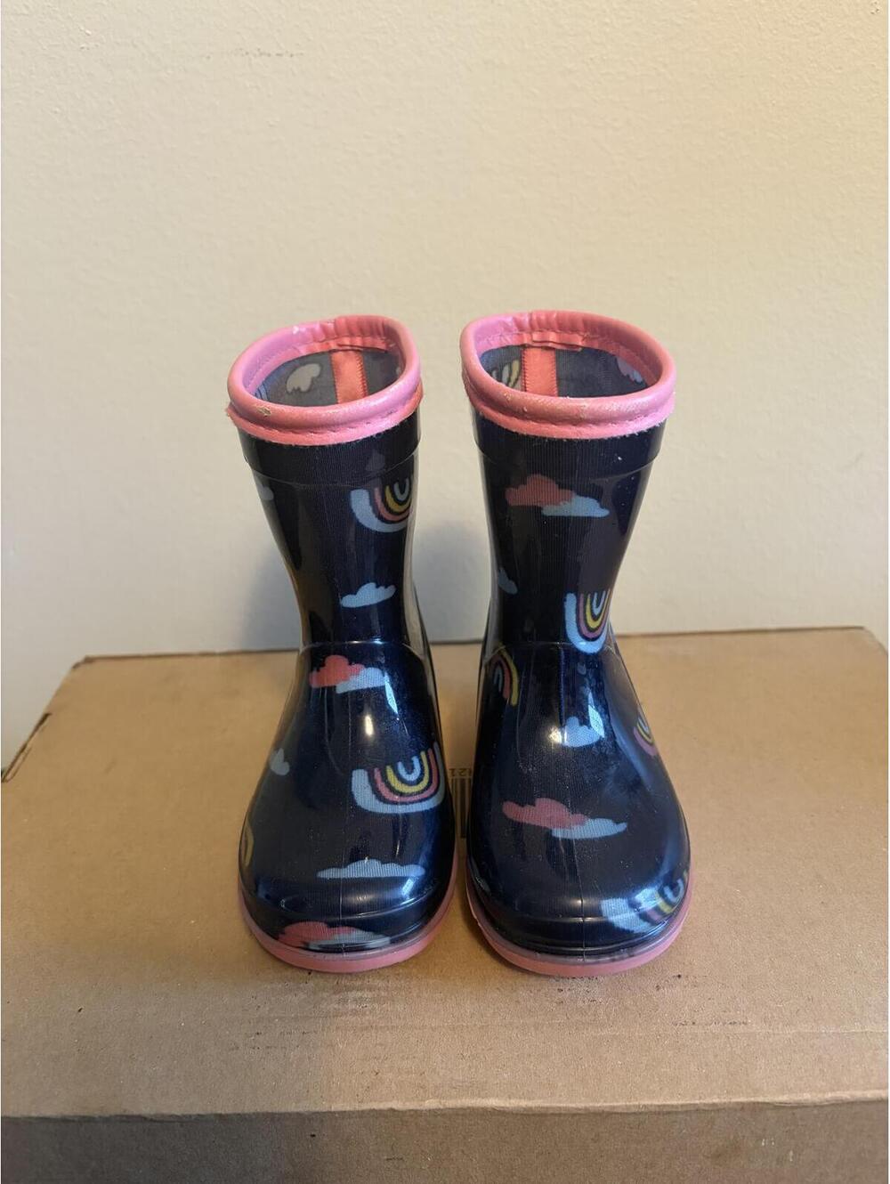 Rainbow Cloud Print Toddler Rain Boots (Size 4)